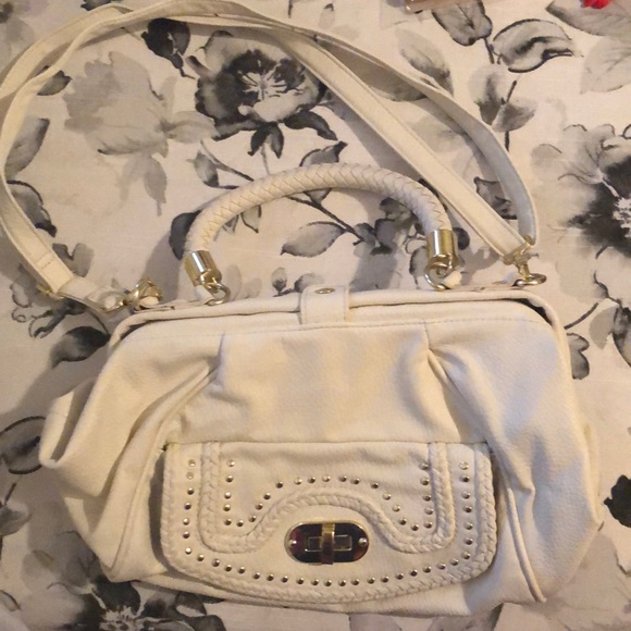 Olivia and Joy cream/white purse - Picture 5 of 10